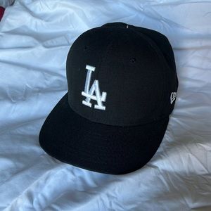 New Era Los Angeles Dodgers Black Fitted Cap 7 1/4